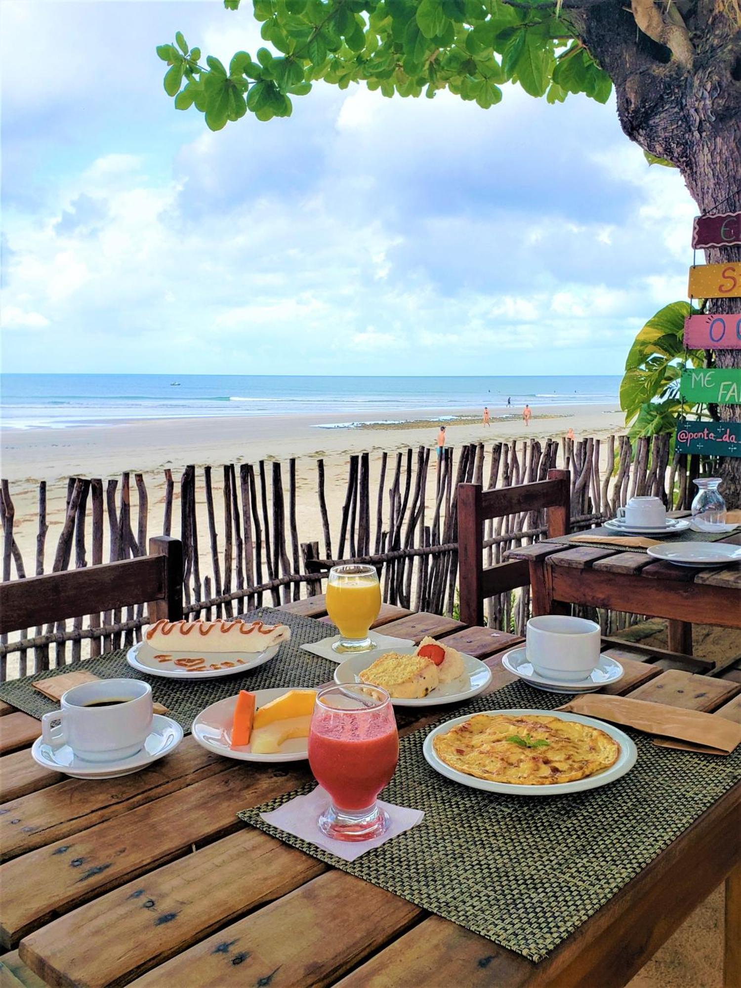 Ponta Da Pedra Inn 2*